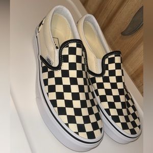 checkerboard Vans